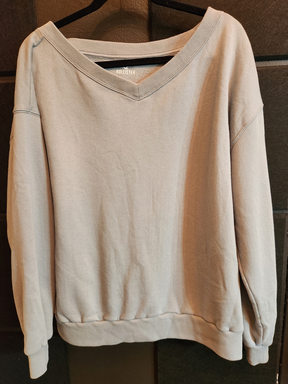 Hollister V-Neck Pullover Sweatshirt - Light Blue / Gray - Size Small - Picture 9 of 14